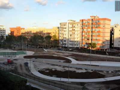 Da campo di sabbia a parco Troisi: le immagini della trasformazione